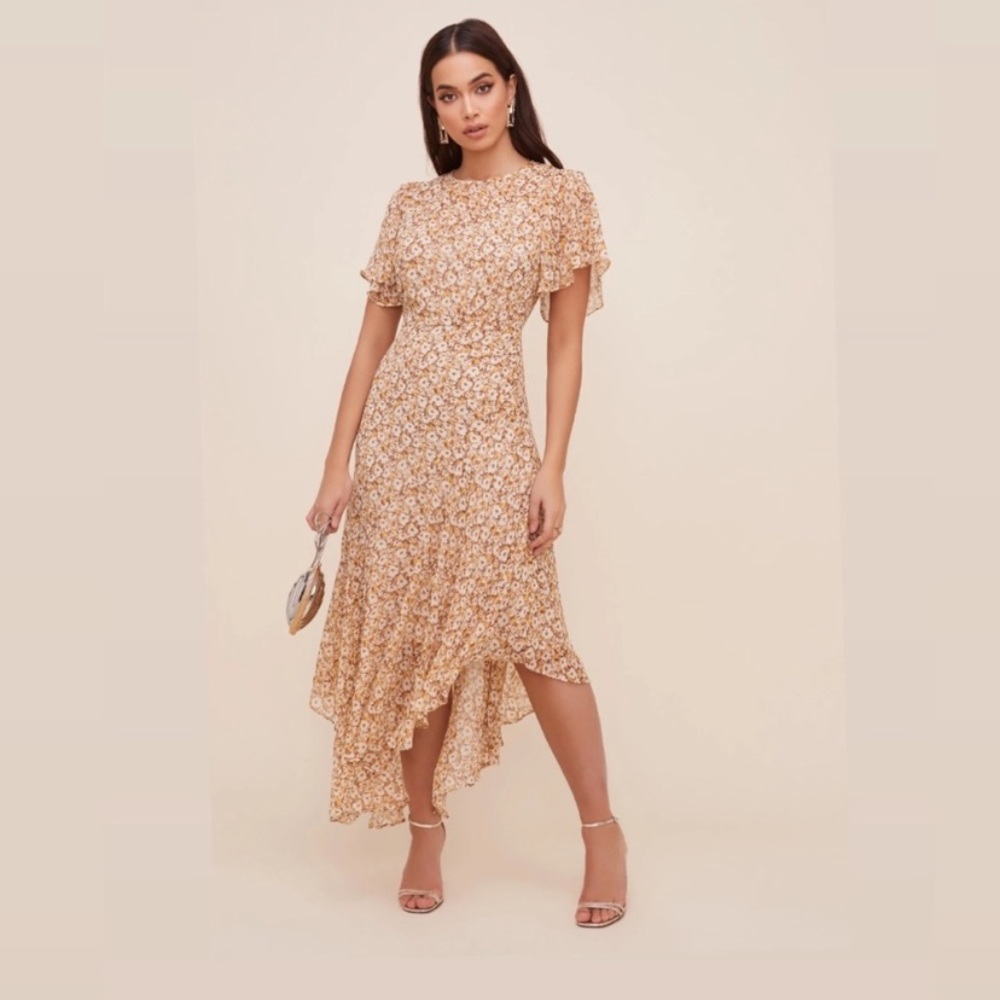 NWOT ASTR The Label Flutter Sleeve Floral Dress In Mustard Size Medium